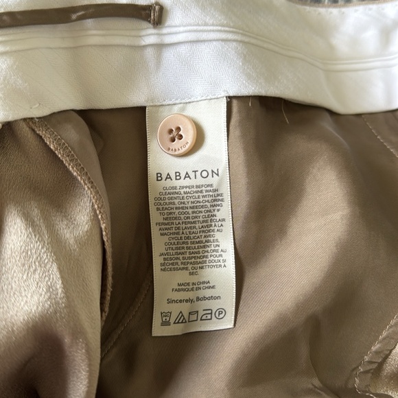 Babaton Pleated 5” Short - Picture 6 of 7